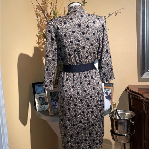 St. Gillian silk wrap print dress with dots - Picture 8 of 9